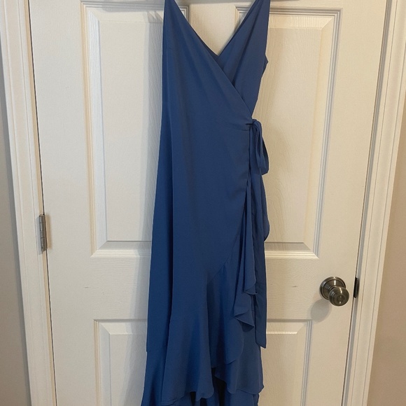 Lulu's Dresses & Skirts - Blue Lulu’s Ruffle Midi Wrap Dress